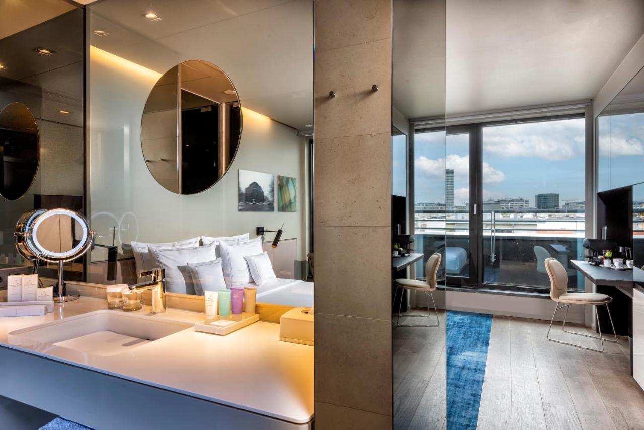 Premium Deluxe Room,1742688293:JPEG
