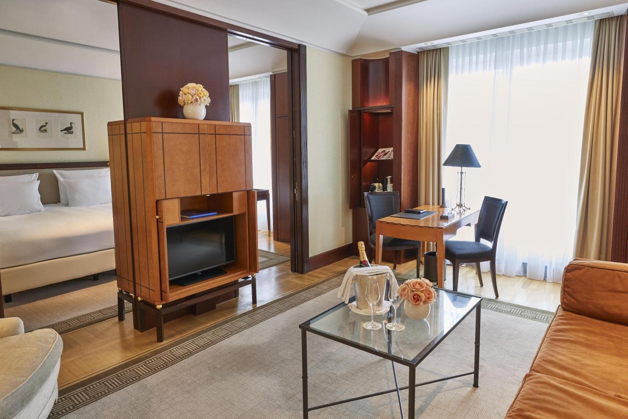 Suite Executive Adlon
