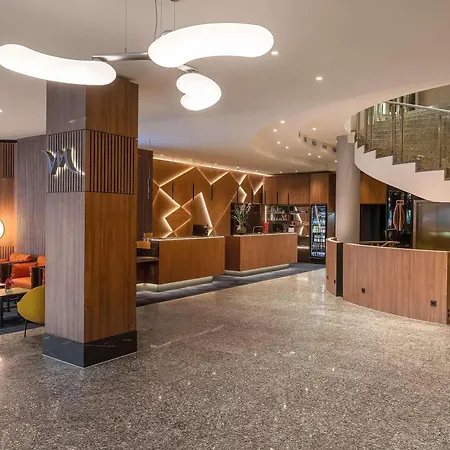 Mercure Hotel Berlin Tempelhof-3